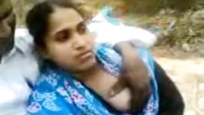एक बस में जर्मन कमबख्त अंग्रेजी फिल्म ब्लू सेक्सी