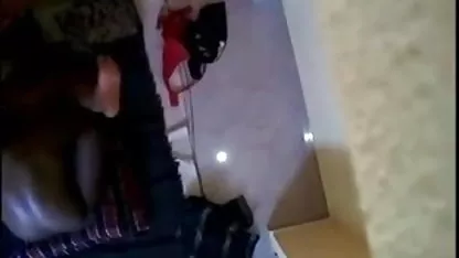 परिपक्व अपनी सेक्सी फिल्म चाहिए सेक्सी सेक्सी बेटी के दोस्त के लिए एक प्रचार बनाता है