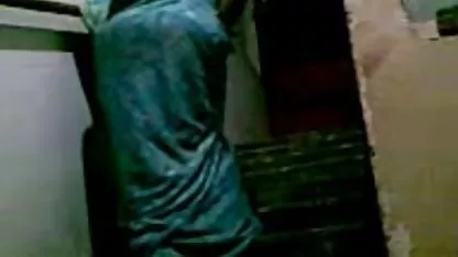 एक शौकिया जोड़े का निजी सेक्सी वीडियो फिल्म दिखाएं वीडियो