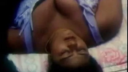 बेटा रात में अपनी माँ से मिलने जाता है हिंदी सेक्स फुल मूवी वीडियो