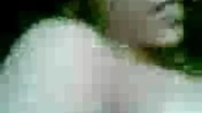 मेरे घर में वह सेक्स फ़िल्म वीडियोस भेजती है