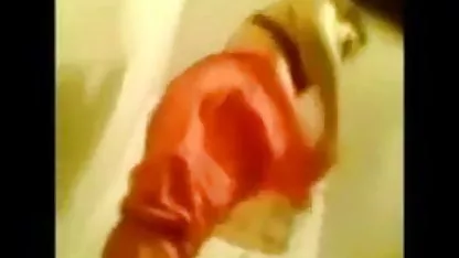 स्पेनिश सेक्सी वीडियो फिल्म पिक्चर छात्रा उसे बिल्ली दिखाती है क्योंकि वह गड़बड़ होना चाहती है