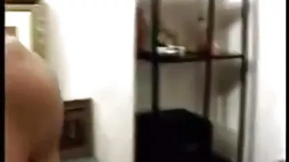 कार में एक सेक्सी इंग्लिश वीडियो पिक्चर blowjob कर रही कॉलेज गर्ल