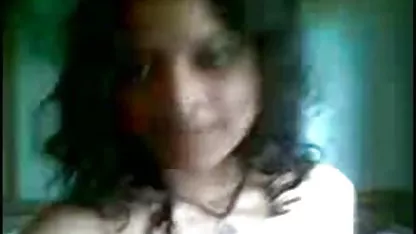 वह आपके लिए हिंदुस्तानी सेक्सी फिल्म तैयार है