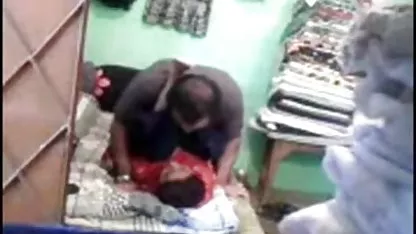 Milf एक 2019 की सेक्सी फिल्म अंतरजातीय त्रिगुट प्राप्त करता है