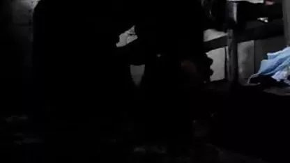 माँ अपनी बेटी को अपने प्रेमी के साथ चुदाई करना सिखाती है सेक्सी फिल्म हिंदी सेक्सी