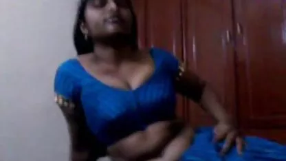 मेरी सेक्सी प्रेमिका, एक सेक्स वाली मूवी कुतिया