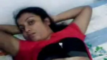 अपने विकृत बेटे के हिंदी में सेक्सी बीएफ मूवी साथ एक अकेली माँ का बढ़ना