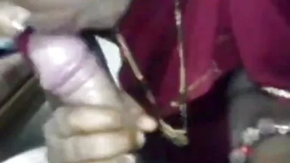 गलफुला बेब सेक्सी पिक्चर मद्रासी कमबख्त उसके पड़ोसी और पति उसे बुलाता है!