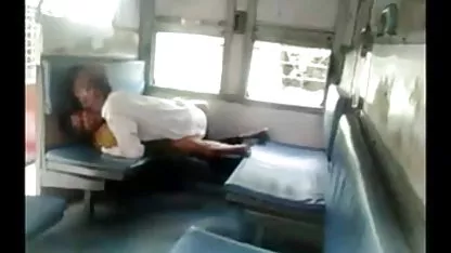 रात के खाने के लिए सेक्सी फिल्म दिखा दो सेक्सी फिल्म एक रसीला स्टेक