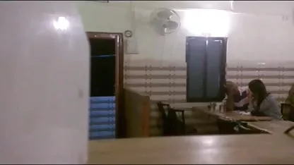 विश्वविद्यालय बफ फिल्म सेक्सी के छात्र पागल हो गए