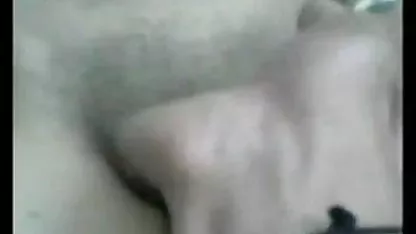 पचास साल की औरत को मजा आता है जब उसका सेक्सी फिल्म दिखाएं वीडियो प्रेमी उसकी गांड को फाड़ता है