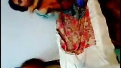 क्लोज-अप: वह सेक्सी पिक्चर फिल्म सेक्सी फिल्म अपनी प्रेमिका के गधे को तोड़ता है