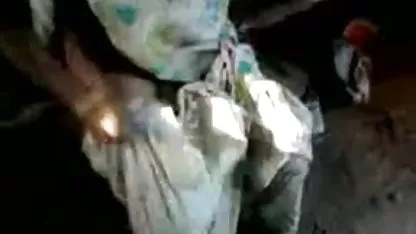 असंभव लगने पर भी वह उसे पूरा कर लेता सेक्सी बफ फिल्म है