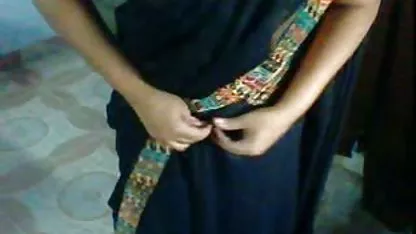 वह अपने शिक्षक के साथ बकवास करना चाहता था और अपने विशाल एक्स एक्स एक्स एचडी मूवी हिंदी मुर्गा को देखकर डर गया था