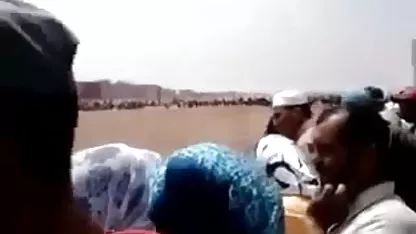 यह सेक्सी फिल्म देखने वाली श्यामला कठिन होना पसंद करती है