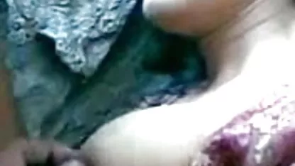 अपने मोबाइल के साथ रिकॉर्ड करें कि आप अपने चचेरे भाई को गंदी पिक्चर सेक्सी कैसे पकड़ते हैं
