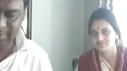 एक चाचा ने अपनी भतीजी (अनाचार) के साथ बलात्कार सेक्सी हिंदी इंग्लिश पिक्चर की असली रिकॉर्डिंग की