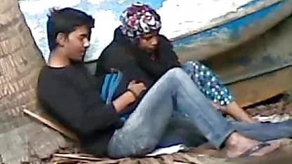 बहन बीएफ फिल्म दिखाएं को क्रिसमस के लिए अनाचार प्रवेश करने की अनुमति है