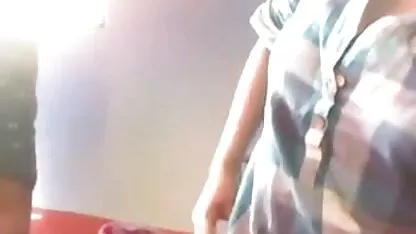 एक डिल्डो पर्याप्त नहीं सेक्सी पिक्चर इन हिंदी है