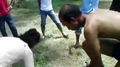 एक बहुत सेक्सी जानवर फिल्म ही कामुक मालिश
