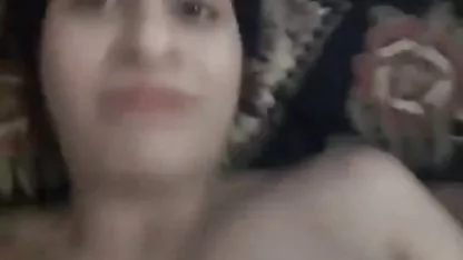 मेरी सेक्सी सेक्सी हिंदी फिल्म दिखाओ जोड़ी ...